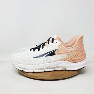 Altra Torin 6 Shoes Womens 9 White Peach Running Walking Comfort Lace Up Sneaker